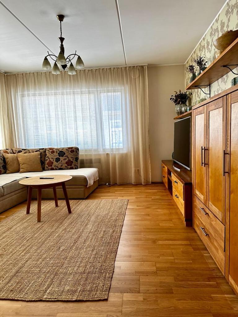 Tolli Apartment Курессааре Экстерьер фото